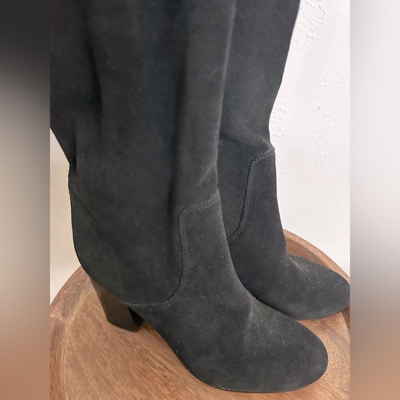 Michael Kors Leigh Suede Knee High Boots - 9 - Picture 4 of 7